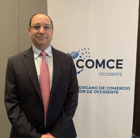 Antonio Ortíz–Mena ofrece conferencia a COMCE Occidente